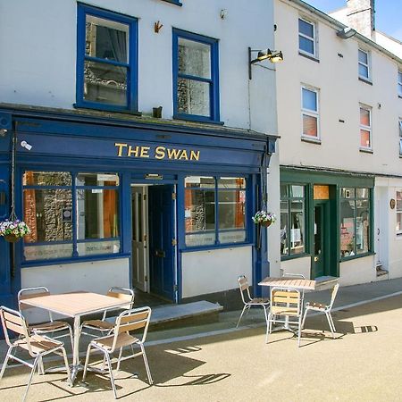 The Swan Hotel Shepton Mallet Buitenkant foto
